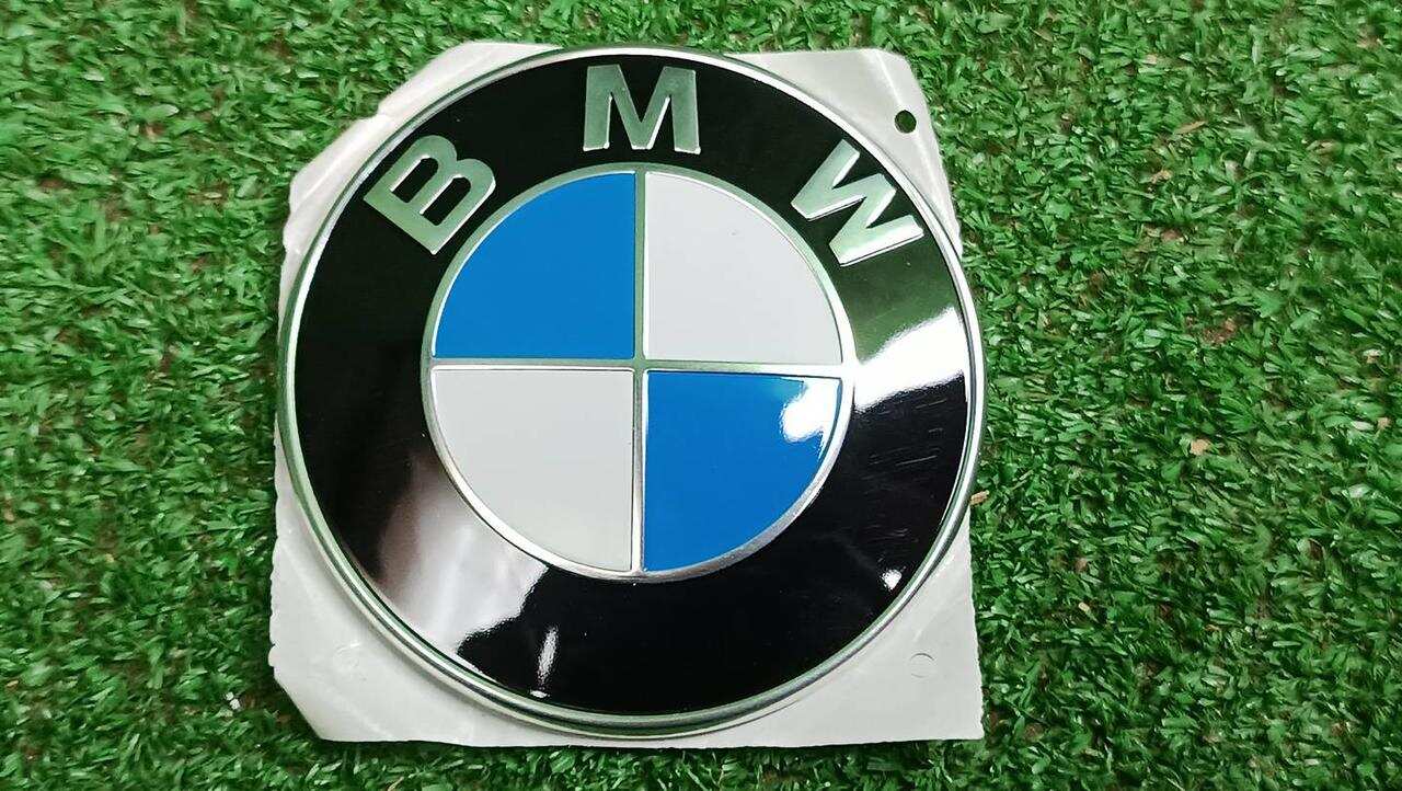 Эмблема BMW X1 F48 (2015-2019) 51767288752 0000006403591