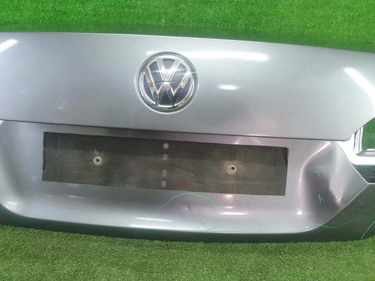 Крышка багажника VW JETTA 6 (2010-2015) 5C6827025A 0000006024666