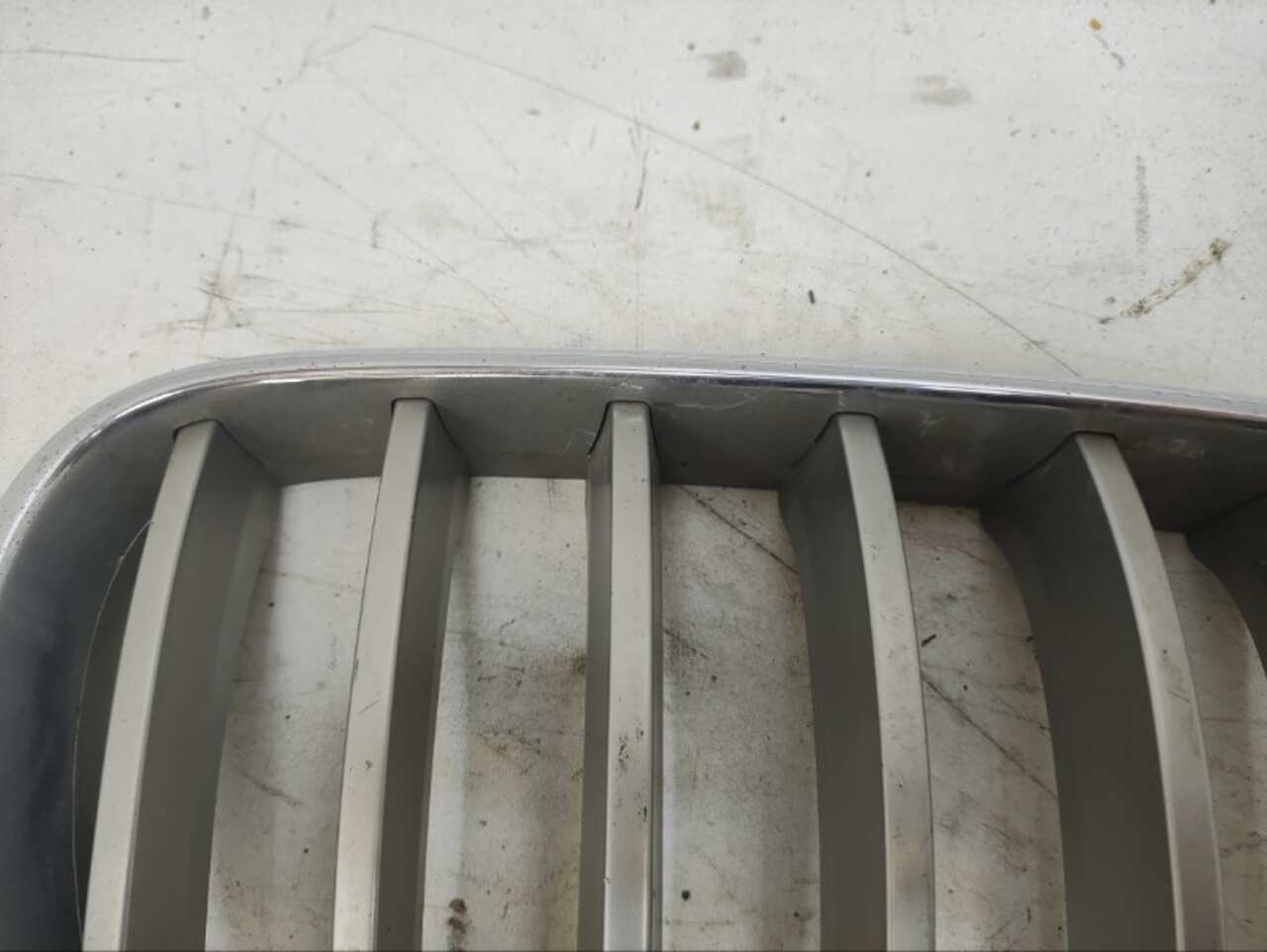 Решетка радиатора Прав. BMW X3 `F25 2010- БУ 51117210726 190998