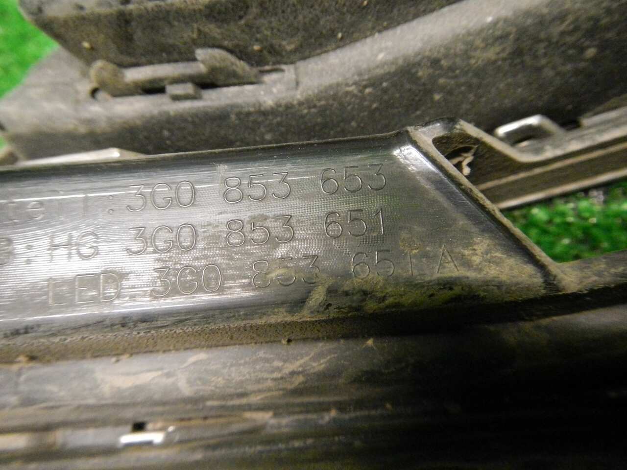 Решетка радиатора VW PASSAT B8 (2014-2020) 3G0853651ABKZ 0000001646924