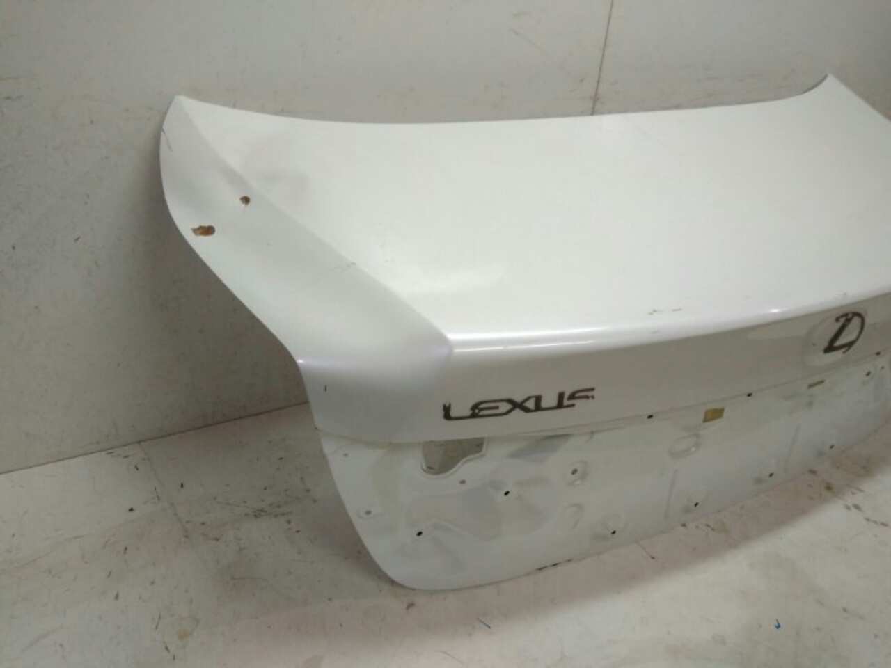 крышка багажника LEXUS LS 4 2012- Белый БУ 64401-50340 18245