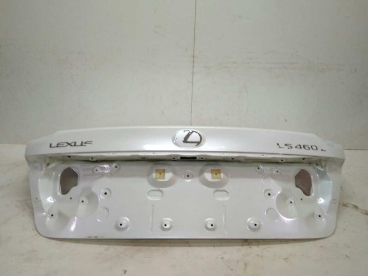 крышка багажника LEXUS LS 4 2012- Белый БУ 64401-50340 18245