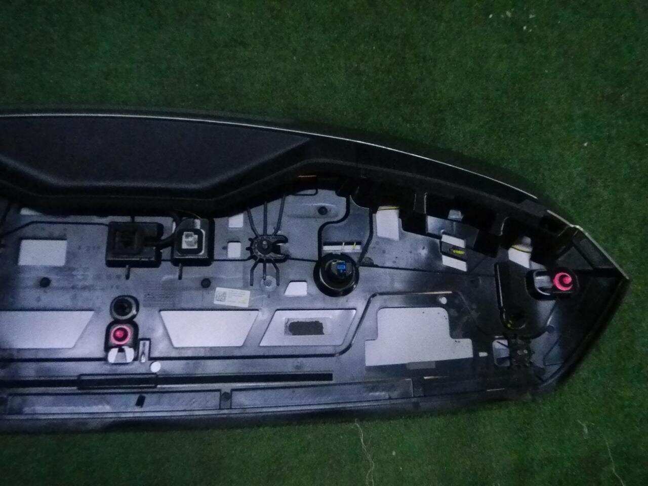 Спойлер крышки багажника    хэтчбек MERCEDES-BENZ A-KLASSE W177 (2018-Н.В.) A17779000009999 0000002608631