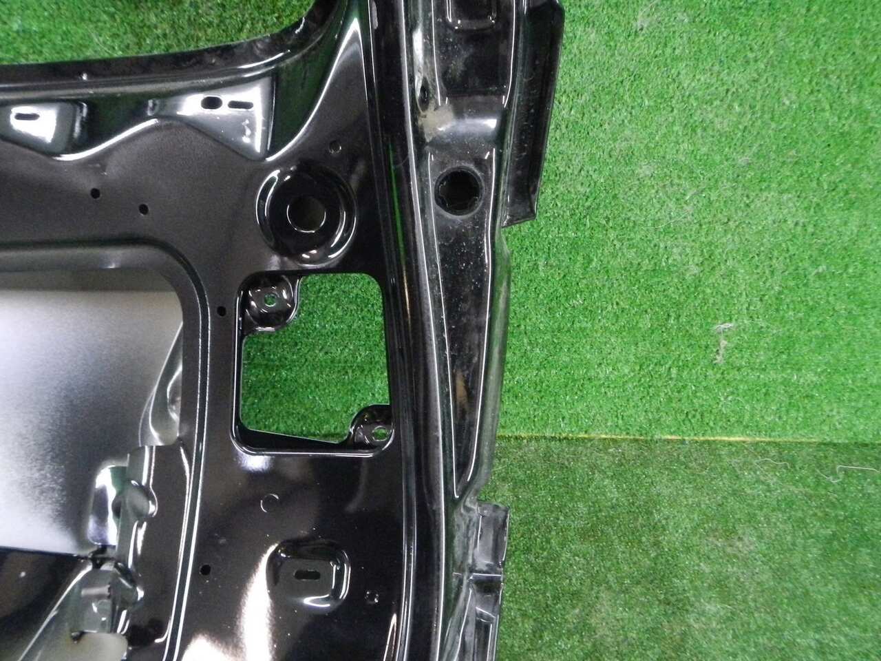 Крышка багажника VW TOUAREG 2 NF (2010-2014) 7P6827025B 0000002017860