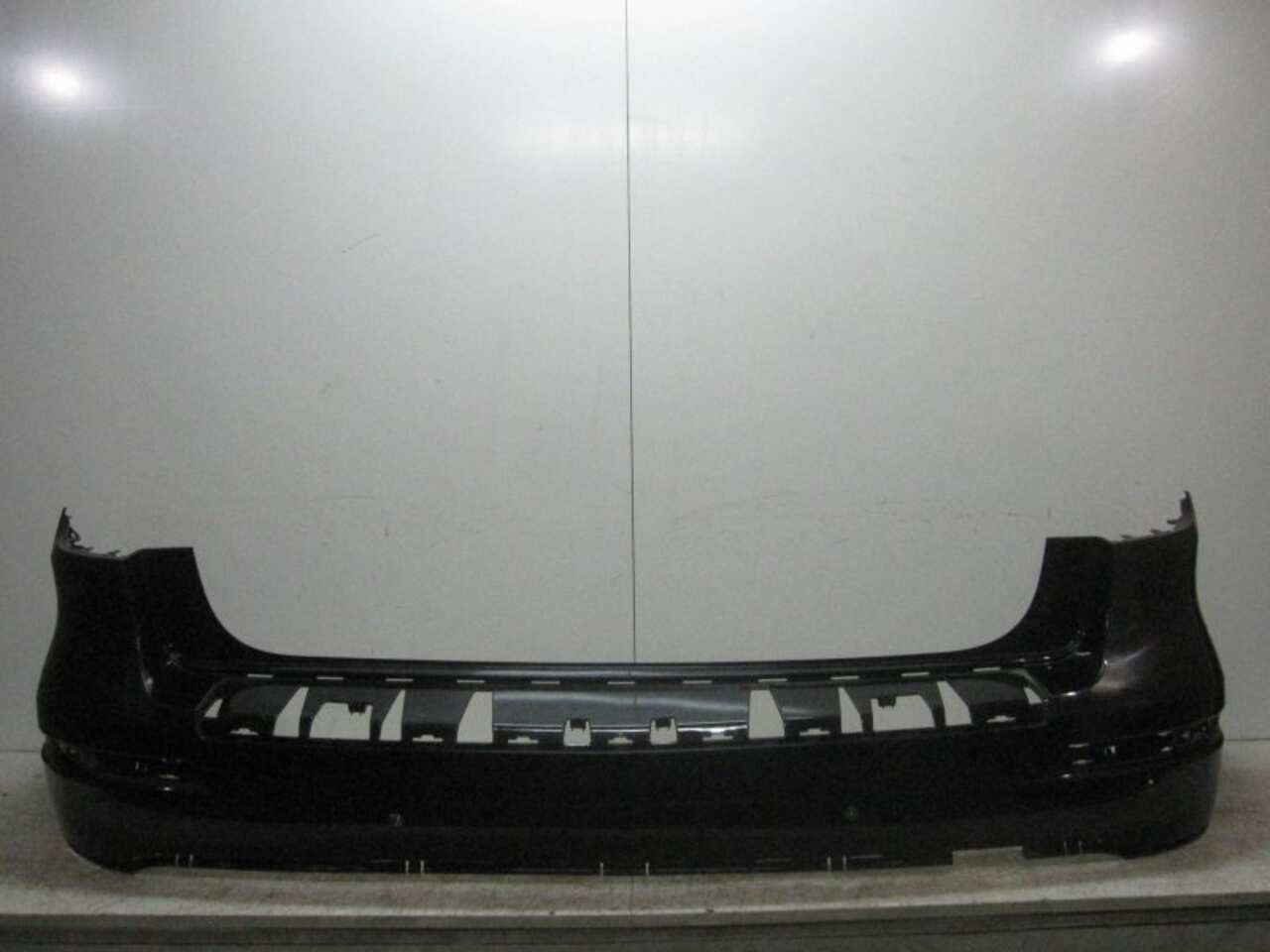 бампер Задн. MERCEDES-BENZ GL X166 2012- Черный БУ A1668852125 5141