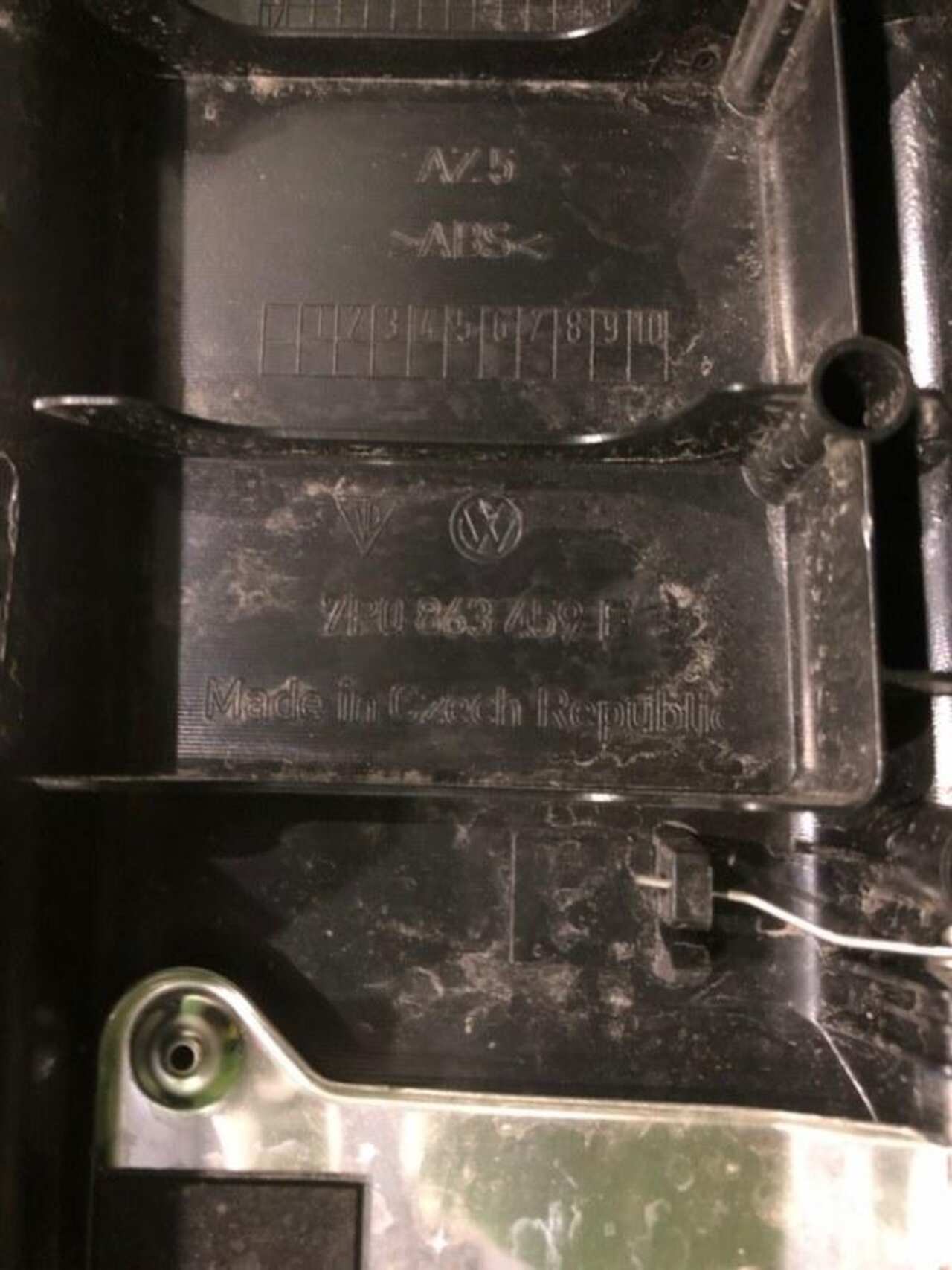 Кожух замка багажника VW TOUAREG 2 NF (2010-2014) 7P0863459H5R5 D3884