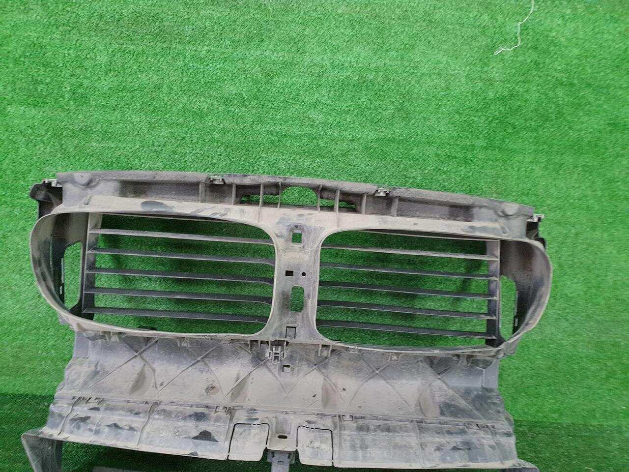 Воздуховод радиатора BMW 5ER F10 F11 (2013-2017) 51647332892 0000005673179