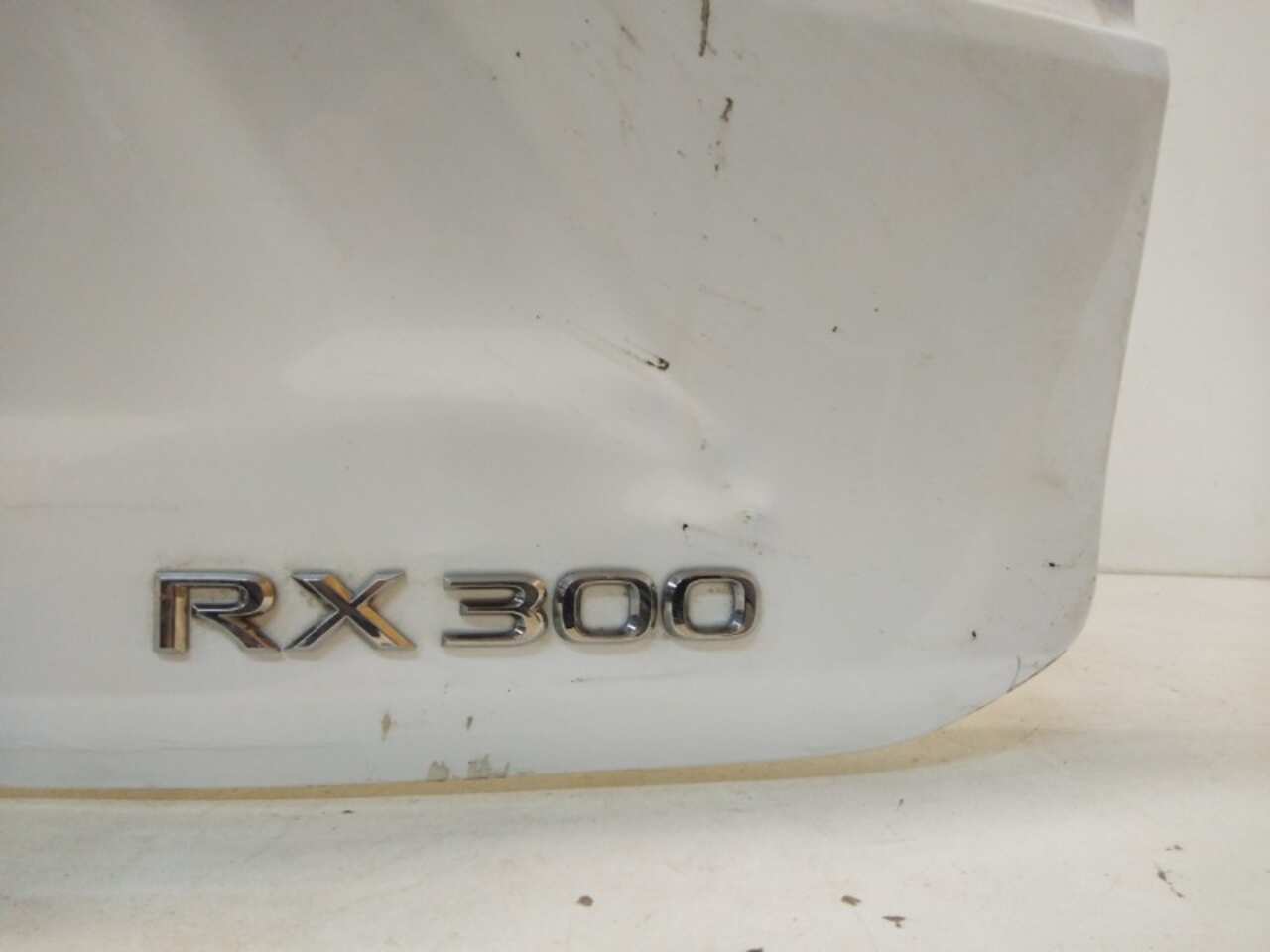 крышка багажника LEXUS RX 4 2016- БУ 6700548730 150014