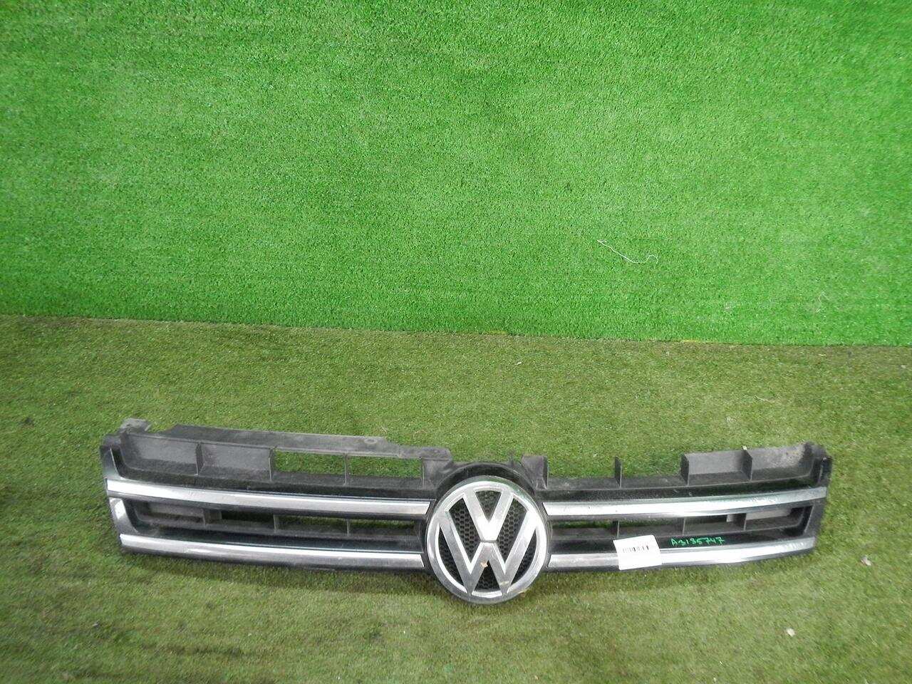 Решетка радиатора VW TOUAREG 2 NF (2010-2014) 7P6853651AZLL 0000003135747