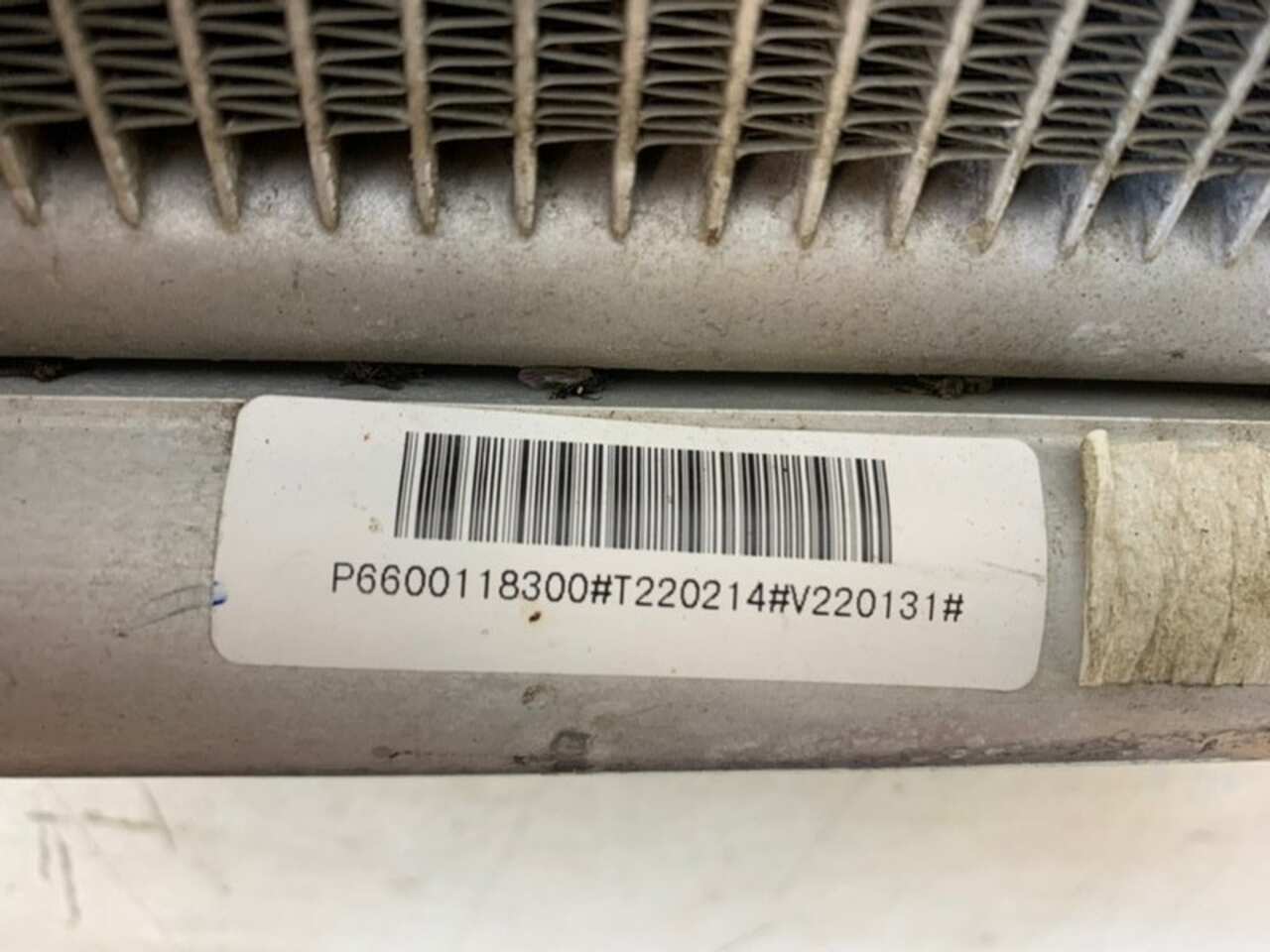 радиатор кондиционера GEELY COOLRAY SX11 2019- БУ 6600118300 193218
