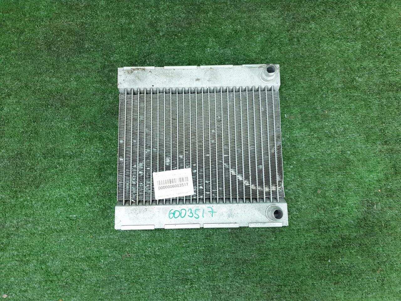 Радиатор охлаждения доп MERCEDES-BENZ GL X166 (2012-2016) A0995003203 0000006003517