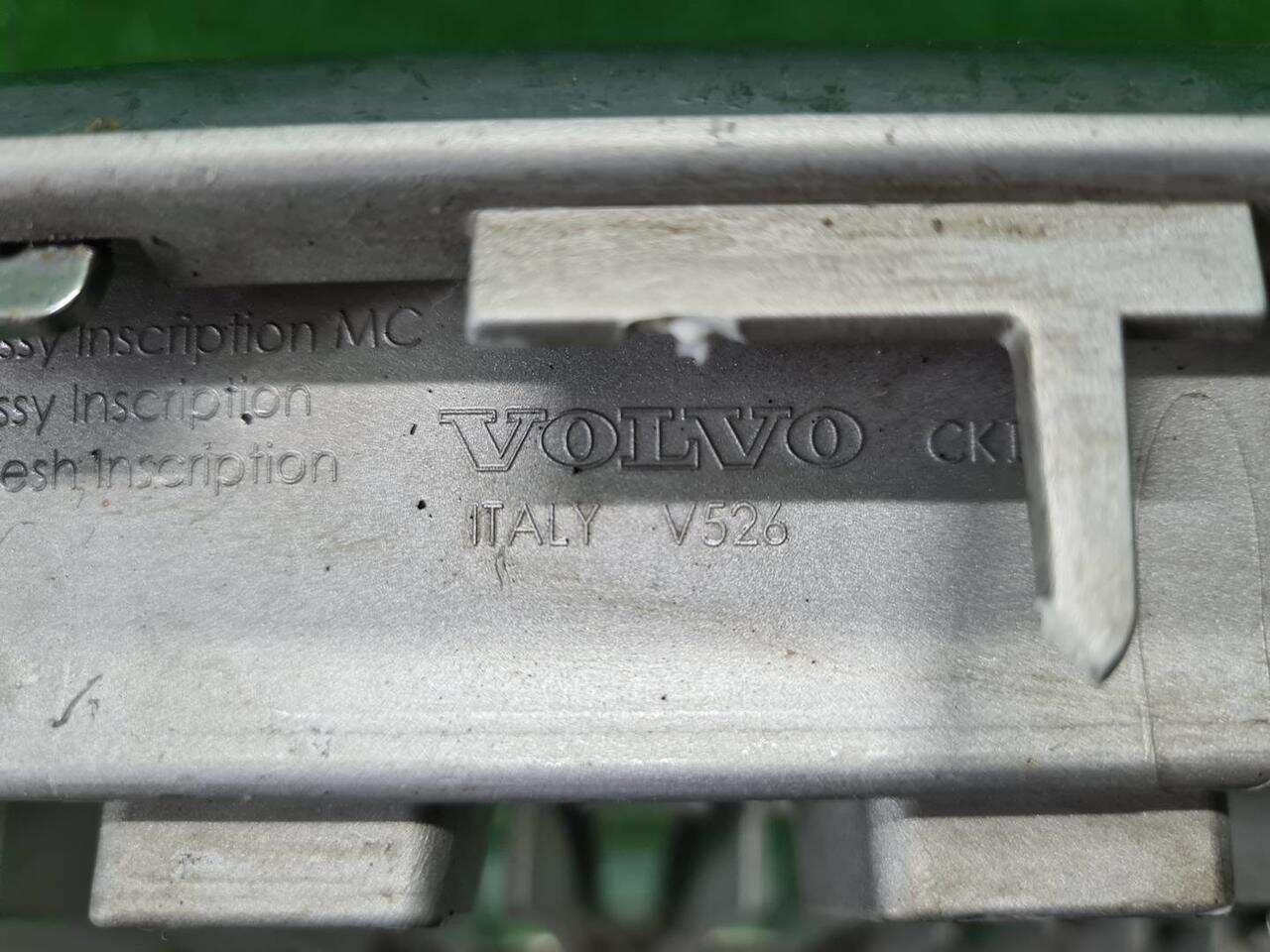 Решетка радиатора VOLVO XC90 2 (2014-2019) 31425936 0000006208158