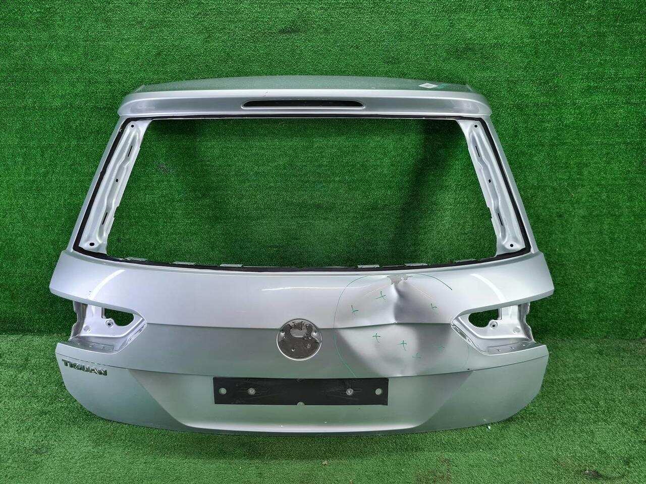 Крышка багажника VW TIGUAN 2 (2016-2020) 5NA827025M 0000006525286