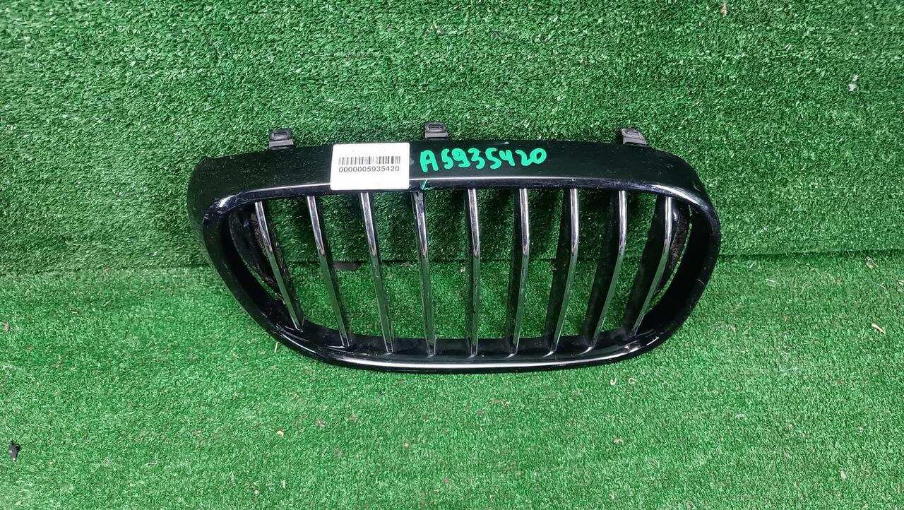 Решетка радиатора правая BMW 7ER G11 / G12 (2015-2019) 51137357012 0000005935420